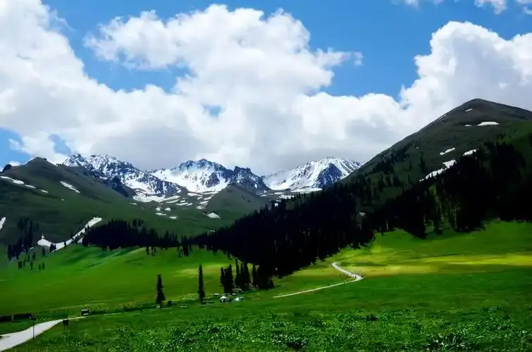 Practical Travel Tips for Narat in 2026