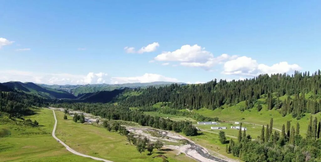 Xinjiang Tour Package 2026
