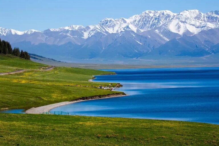 Sayram Lake lake 02 10, Xinjiang