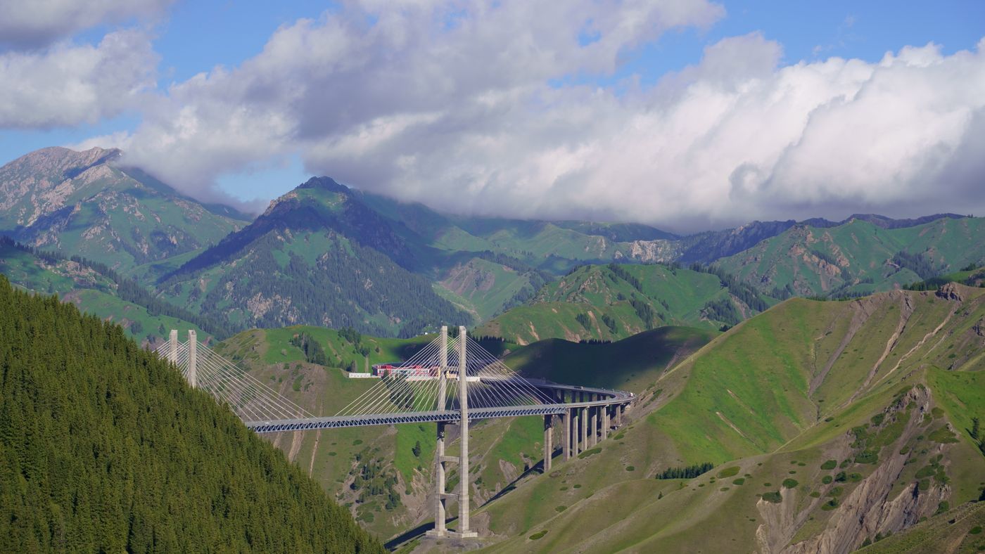 Guozigou Bridge highway crossing the Tianshan valley in Xinjiang